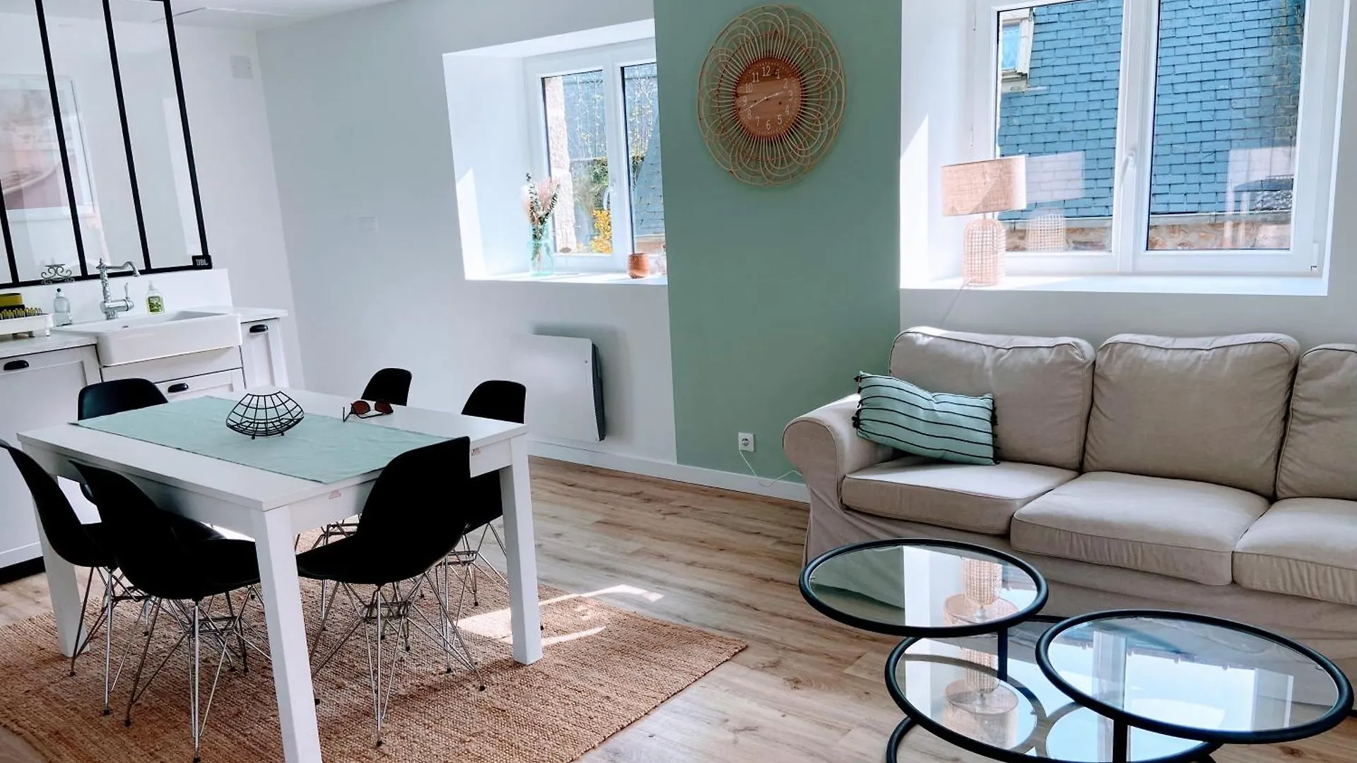 Casa vacanze Ty Ker Iliz - Petits Commerces Et Plage Accessibles A Pied! Trélévern